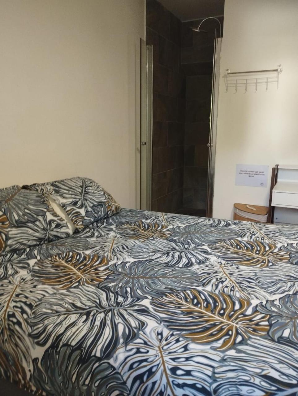 Casa Coliving Avec Chambre Salle De Bain Individuelles Privatives Сен-Пьер Экстерьер фото